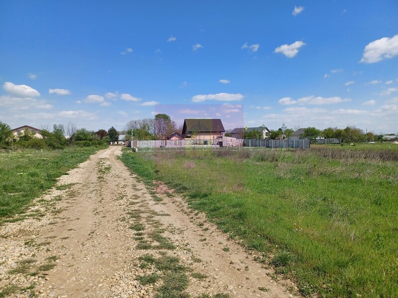Loc de casa 520 mp, in Sabareni, langa Bucuresti